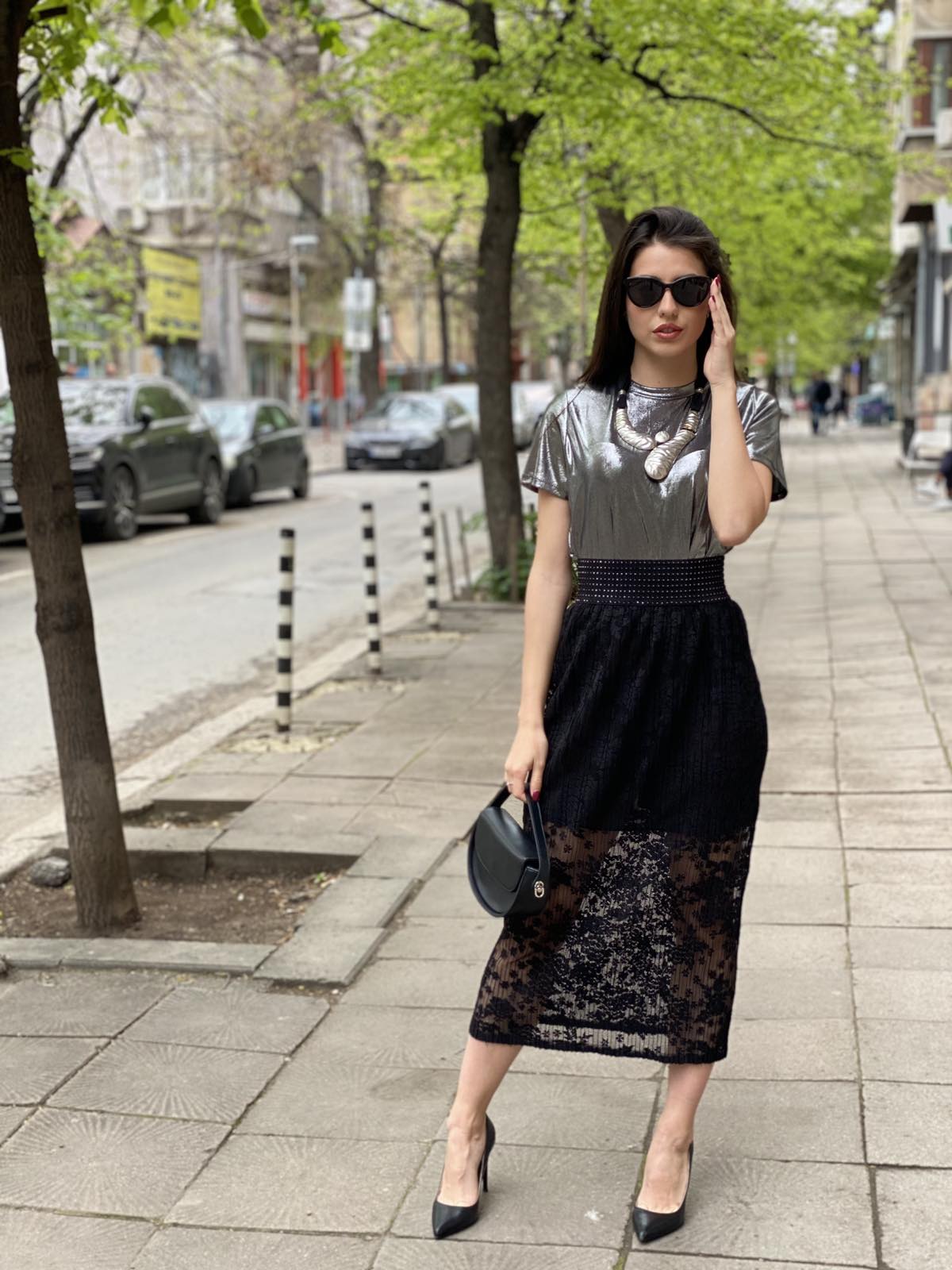 Пола Lace Grace