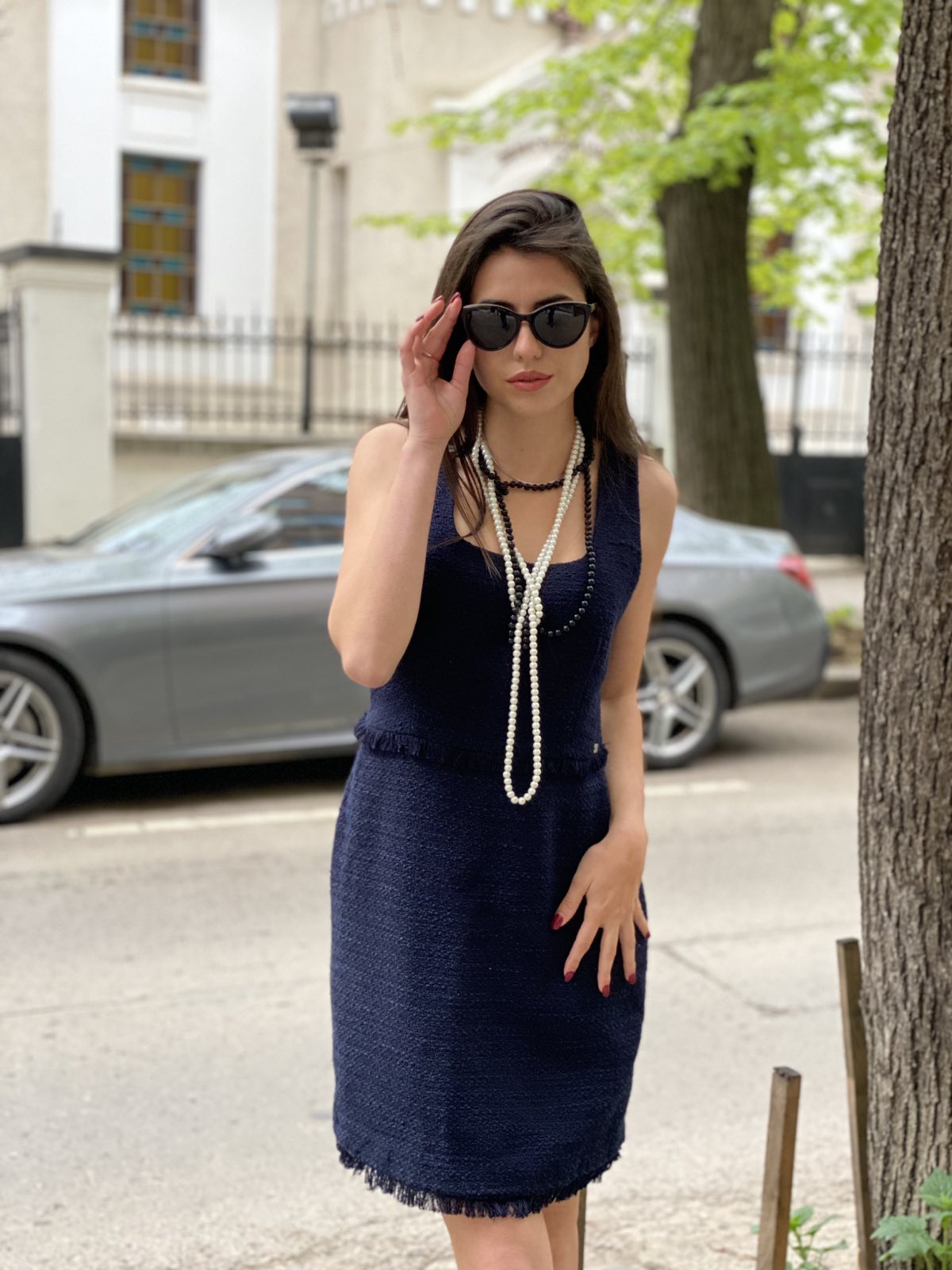 Елегантна рокля от тъмносин туид Diori