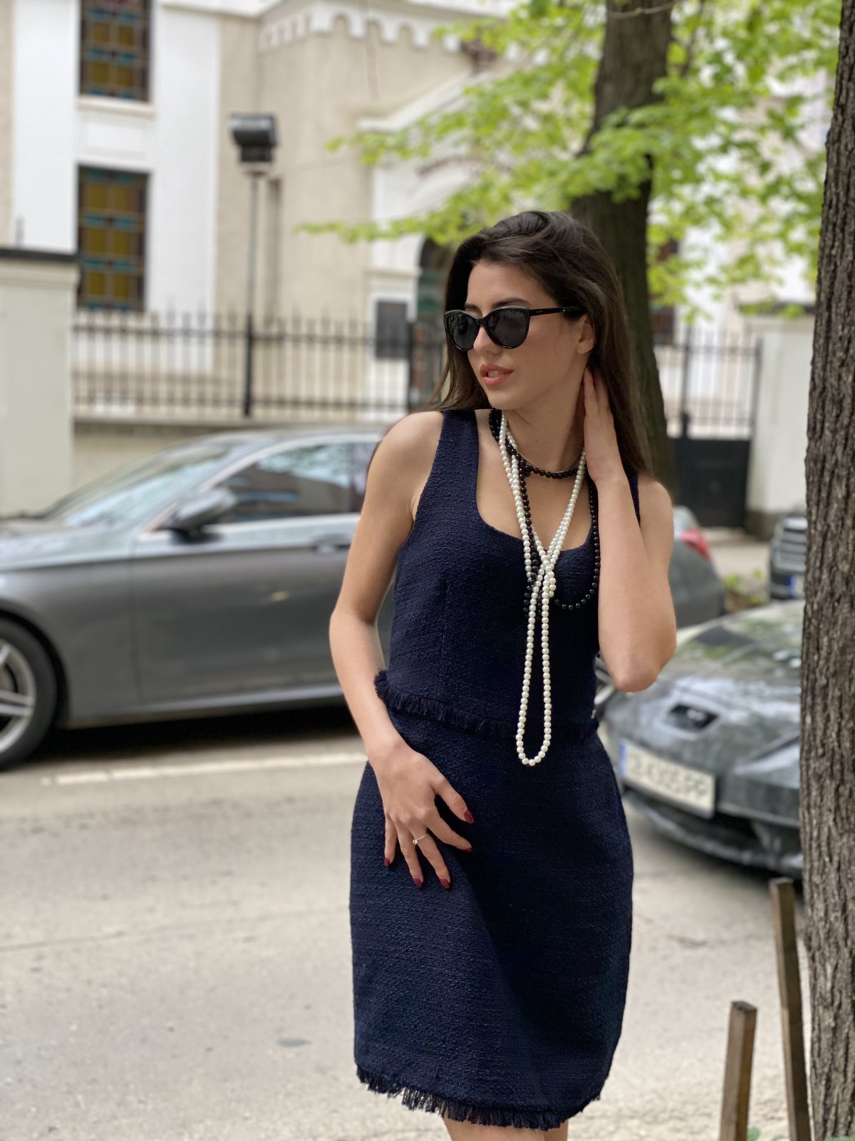 Елегантна рокля от тъмносин туид Diori