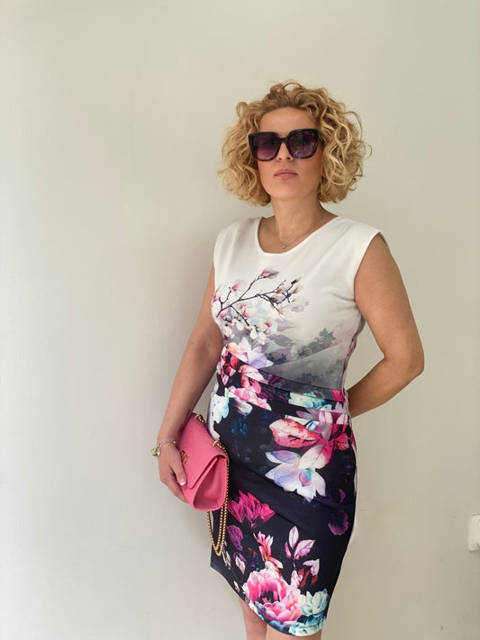Флорална рокля по тялото Spring Muse