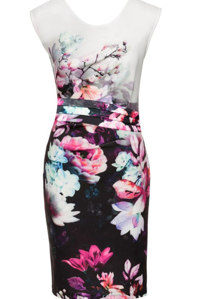 Флорална рокля по тялото Spring Muse